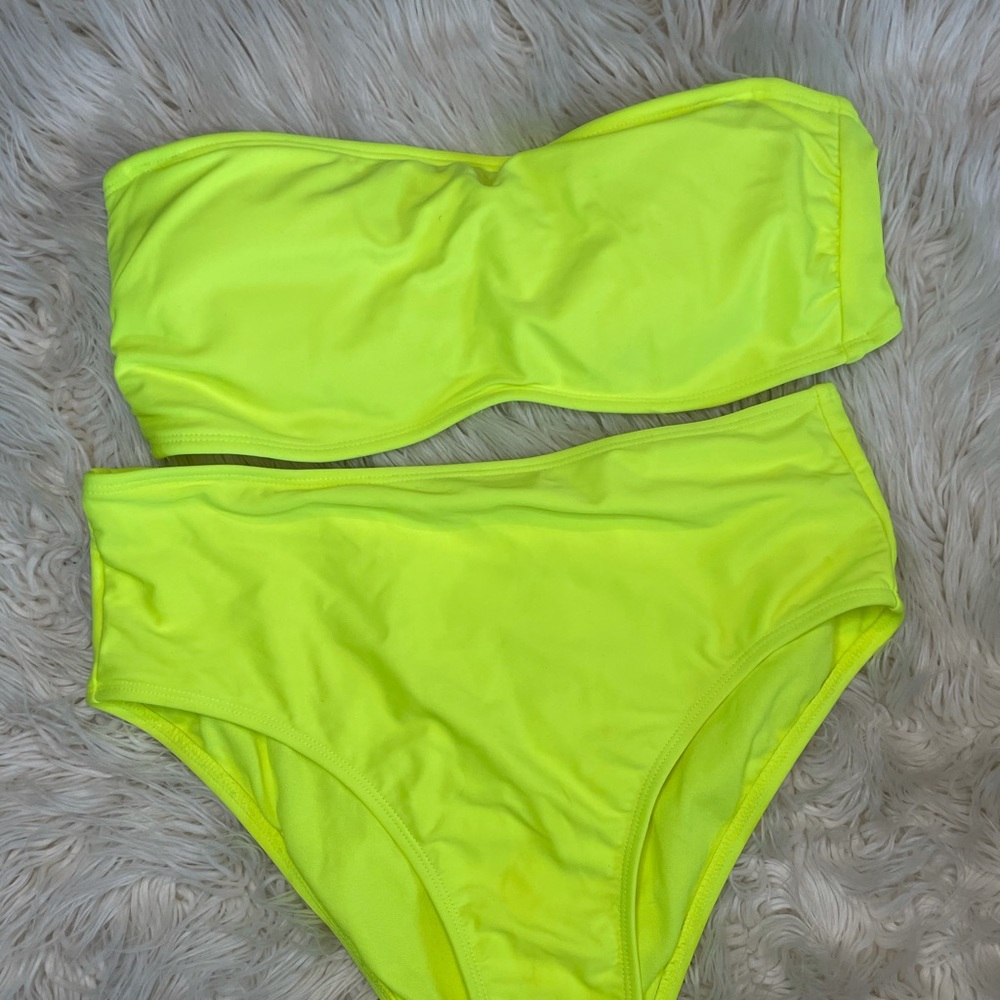 💛💚 Neon Yellow/Green Target Swimsuit 💛💚